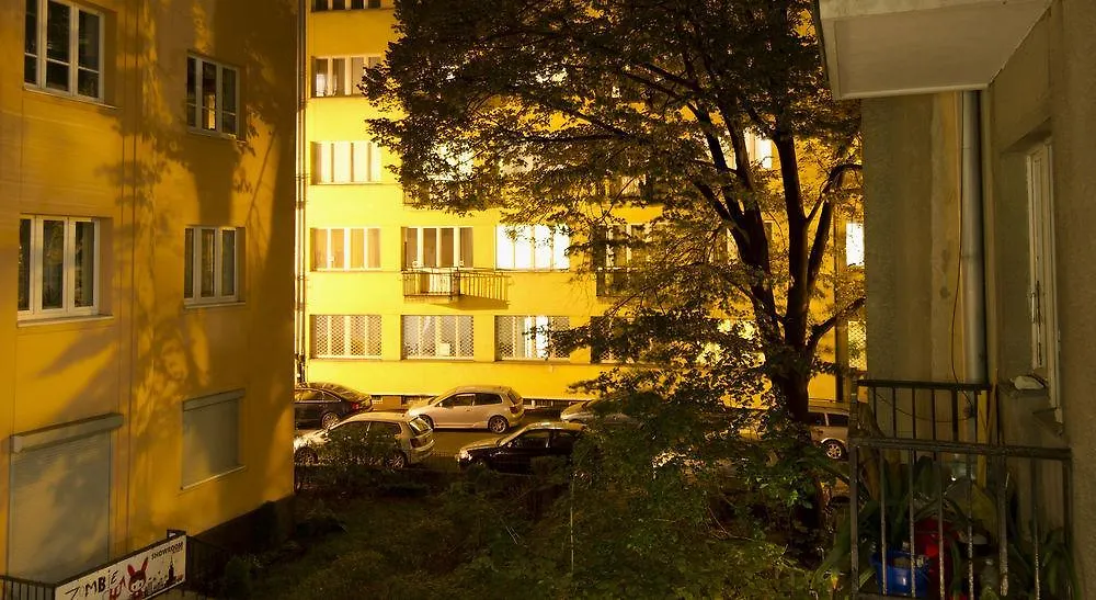 Goodnight Warsaw City Center 0*,